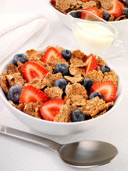 BRANFLAKES AND FRUIT