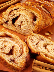 GERMAN CINNAMON CAKE