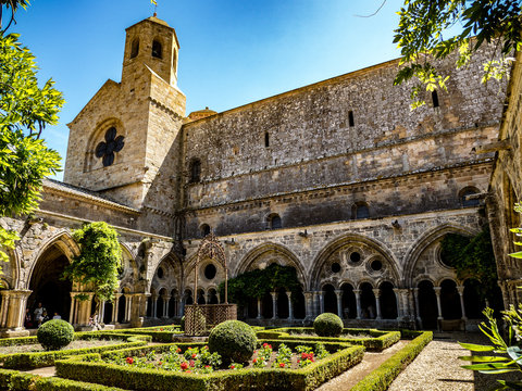 Abtei Sainte-Marie de Fontfroide