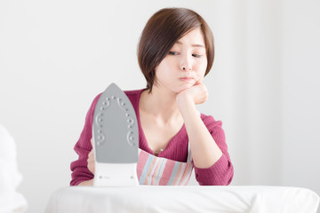 アイロン・主婦