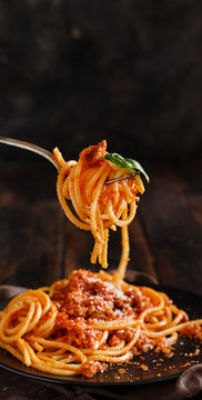 Spaghetti pasta with bolognese sauce