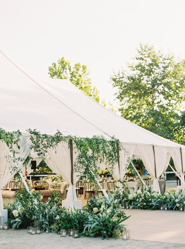 Wedding reception under a tent