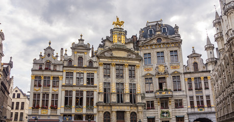 Fototapeta na wymiar Guild houses on the Grand Place, the central square of Brussels, Belgium