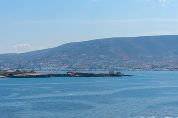 Fototapeta na wymiar Parikia bay and harbor - Cyclades island - Aegean sea - Paroikia (Parikia) Paros - Greece