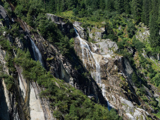 Fototapeta na wymiar Landscape waterfall