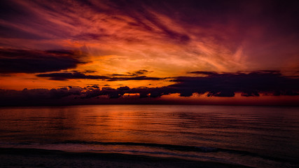 sea sunset reflected 