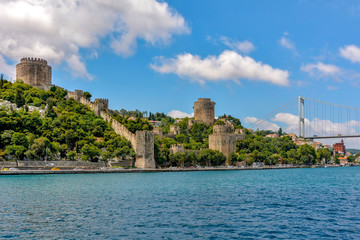Fototapeta na wymiar Ancient walls on the Bosphorus at the time of the Crusades in Istanbul used by the Ottoman Empire to defend the city from the attacks