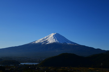 Mt. Fuji in the morning of the crown of snow03