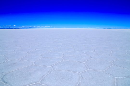 ウユニ塩湖、ボリビア、南米