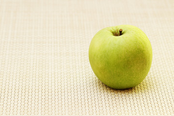 apple, green, isolated, white, background, apples, fresh, healthy, food, fruit, leaf, half, color, natural, health, ripe, sweet, juicy, diet, nutrition, vegetarian, raw, nature, closeup, bright, fresh