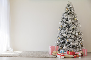 Christmas tree with presents, Garland lights Interior new year winter holiday background