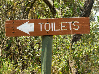 Der Weg zur Toilette, Nakuru Nationalpark