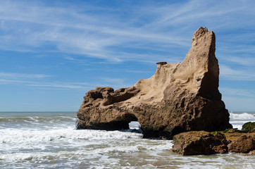 Fototapeta na wymiar landscape of coast with cliffs
