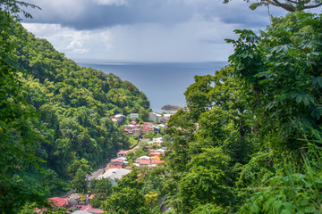 Village de Grand rivière et la mer martinique