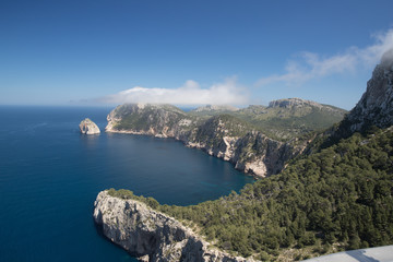 Fototapeta na wymiar Buchten auf Mallorca