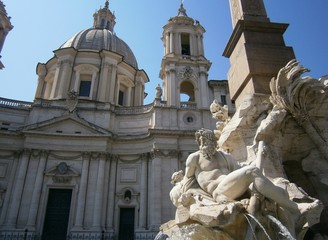 Fototapeta na wymiar 4 Ströme Brunnen am Piazza Navona in Rom, Italien