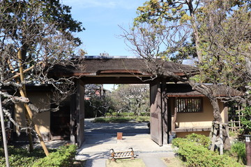 大磯城山公園の建築物