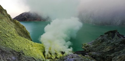 Vulkan Ijen auf Java - Indonesien