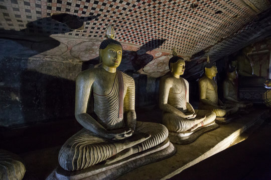 Buddha statues inside Dambulla Cave Temple, Sri Lanka