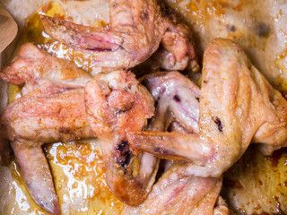 fried chicken wings with crispy crust
