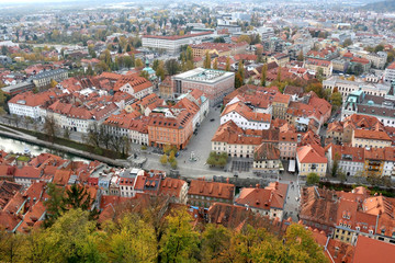 Fototapeta na wymiar Aerial view of central Ljubljana, capital of Slovenia with picturesque architecture. 