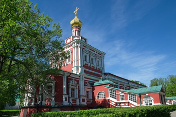 Fototapeta na wymiar Novodevichy convent in Moscow, Russia. Church of the Assumption of the Blessed Virgin on a Sunny spring day