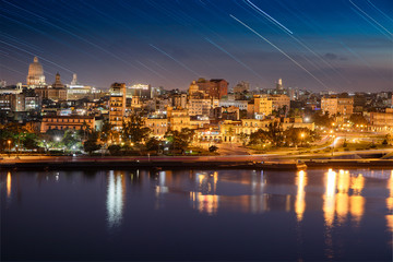 Fototapeta na wymiar havana skyline at night