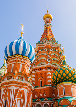 The Cathedral of Vasily the Blessed (St. Basil's Cathedral), Red Square, Moscow, Russia