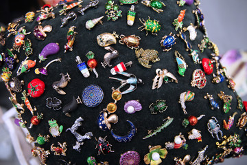 Small vintage brooches in the form of birds, beetles and other natural things