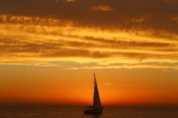 Fototapeta premium Photo background landscape sunset at the sea