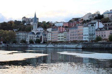 LYON - QUAIS DE SAONE