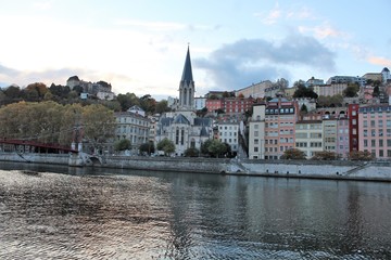 LYON - QUAIS DE SAONE