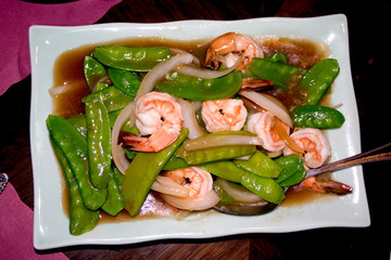 Shrimp and pea pod entr√©e.