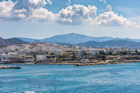 Nasso bay and harbor - Cyclades island - Aegean sea - Naxos - Greece