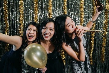 Group of friends at club having fun.