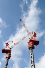 ビル建設のクレーン