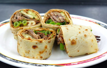 Chinese Pancake Roll with Cooked Beef