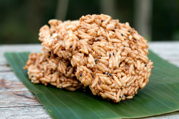 Homemade Round rice cakers on wooden desk