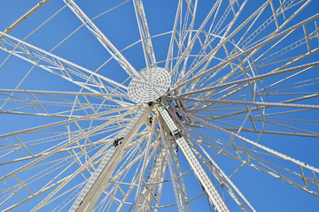 Middle part of a giant ferris wheel