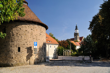 Europa, Deutschland, Sachsen, Landkreis Bautzen, Kamenz, links Basteiturm, rechts Malzhaus, Museum...