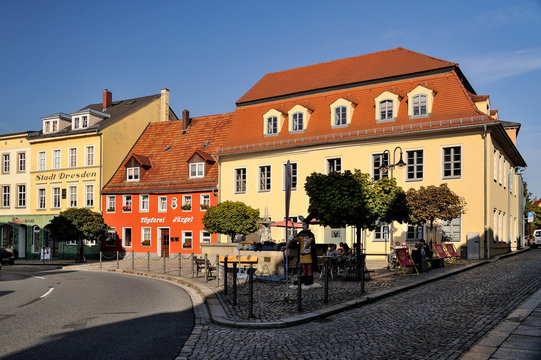 Europa, Deutschland, Sachsen, Landkreis Bautzen, Pulsnitz, Geb&auml;ude an der Ziegenbalgstra&szlig;e