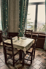 Table de restaurant vintage