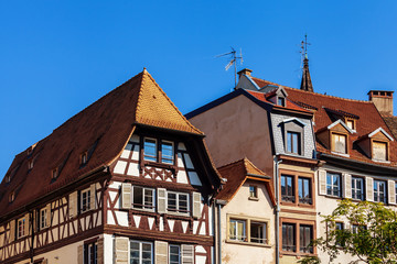 Fototapeta na wymiar Old traditional houses in Strasbourg