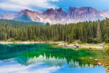 See in den Dolomiten. © travelview