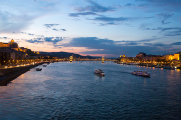 Fototapeta na wymiar Panorama of Budapest - Danube river.Sunset