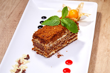 tasty honey cake
