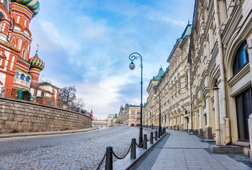 Vasilevsky descent in the early morning. Saint Basil`s Cathedral, Upper lines (GUM department...