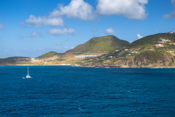 Fototapeta premium Coastline along of the Sint Maarten in the Caribbean sea