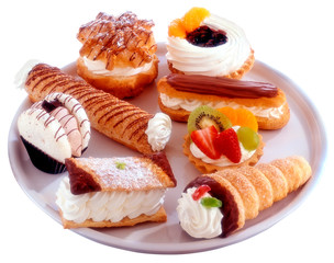 CREAM CAKES