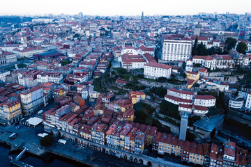 Obraz premium Aerial view of houses old city Porto center, Portugal.